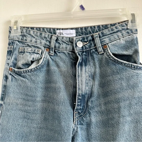 ZARA Rare Utility Cargo Jeans | Wide-Leg w/ Strap & Ring Details Size 2 - Picture 5 of 14